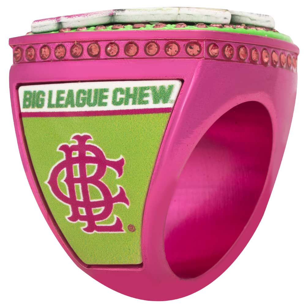 Big League Chew Player Ring - Slammin Strawberry